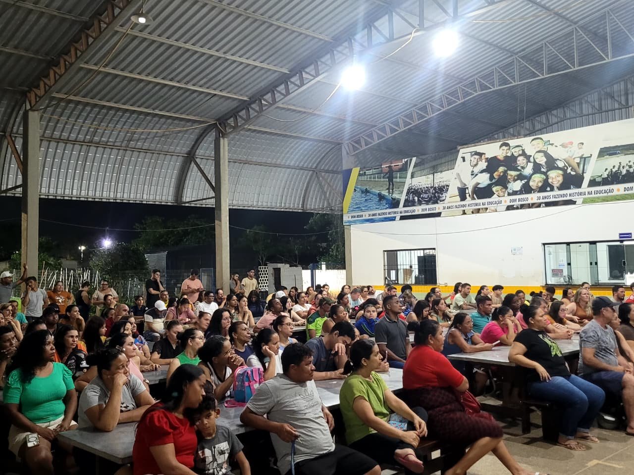 Reunião com Pais e Responsáveis na EE Dom Bosco aborda Infrequência Escolar e Dia da Família